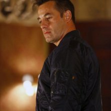 Adrian Pasdar in una scena di An Invisible Thread della terza stagione di Heroes