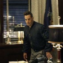 Adrian Pasdar in una scena di I Am Sylar della terza stagione di Heroes