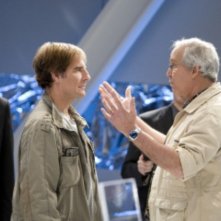 Chevy Chase insieme a Scott Bakula in una scena dell'episodio 'Chuck Versus the Dream Job' della serie tv Chuck