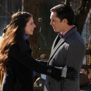 Ed Westwick e Michelle Trachtenberg in momento dell'episodio Southern Gentlemen Prefer Blondes di Gossip Girl