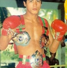 Le cinture vinte da Samart Payakarun