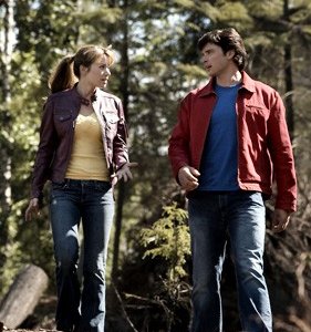 Lois e Clark nell'episodio La ragazza di Krypton di Smallville