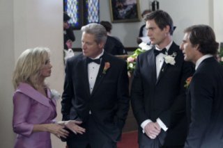 Morgan Fairchiled, Bruce Boxleitner e Scott Bakula in un momento sul set dell'episodio 'Chuck Versus The Ring' della serie tv Chuck