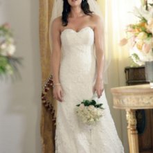 Sarah Lancaster in un momento sul set dell'episodio 'Chuck Versus The Ring' della serie tv Chuck