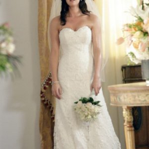 Sarah Lancaster in un momento sul set dell'episodio 'Chuck Versus The Ring' della serie tv Chuck