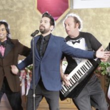 Vik Sahay, Joshua Gomez e Scott Krinsky  in un momento sul set dell'episodio 'Chuck Versus The Ring' della serie tv Chuck