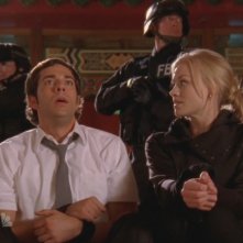 Yvonne Strahorvski Insieme A Zachary Levi Nell Episodio Chuck Versus The Sensei Della Serie Televisiva Chuck 113525