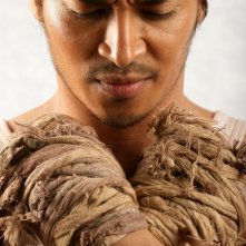 Akara Amarttayakul in una bella immagine promo del film Chaiya