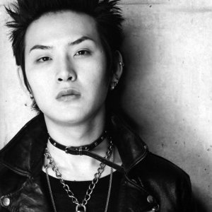 Ryuhei Matsuda (Ren Honjou) nel primo film di Nana, in bianco e nero