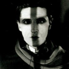 Ivor Novello è Il pensionante (The Lodger, 1926)