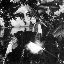 Una scena del film Tabù di Murnau (1931)