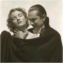 Bela Lugosi e Frances Dade in un'immagine promozionale di Dracula