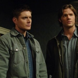 Jared Padalecki e Jensen Ackles in una scena dell'episodio Jump the Shark di Supernatural