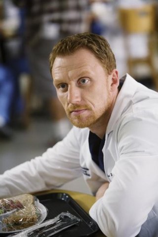 Kevin McKidd in una scena dell'episodio Beat Your Heart Out di Grey's Anatomy