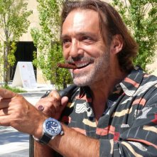 Luca Ward in una scena del film TV Un amore di strega