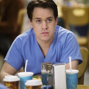 T.R. Knight in una scena dell'episodio Beat Your Heart Out di Grey's Anatomy