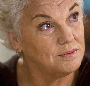 Tyne Daly in una scena dell'episodio Compassione per il diavolo di Grey's Anatomy