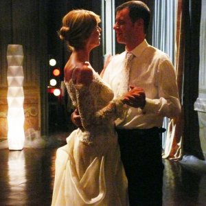 La Marcuzzi con Pietro Sermonti in una scena del film televisivo Un amore di strega