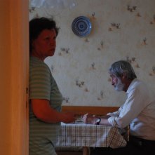 Ursula Werner e Horst Rehberg in una sequenza di Settimo cielo