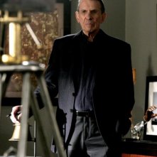 Leonard Nimoy guest star dell'episodio There's More Than One of Everything di Fringe