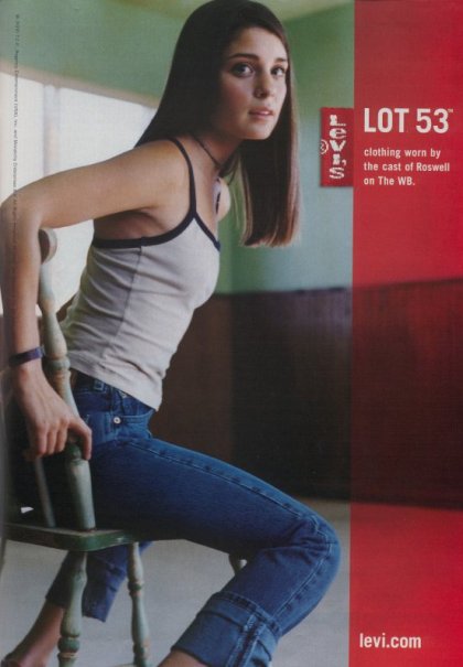 Shiri Appleby è Liz Parker Di Roswell E Pubblicizza I Jeans Levis 115117 Movieplayerit 1439