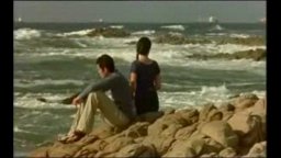 Française - Trailer