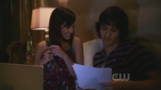 Jessica Lowndes e Michael Steger nell'episodio The Dionysian Debacle di 90210