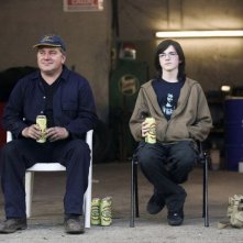 Pat Shortt e Conor Ryan in un'immagine del film Garage