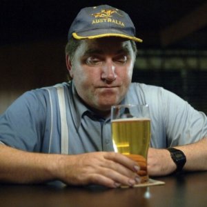 Pat Shortt in una sequenza del film Garage