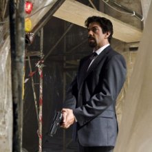 Pierfrancesco Favino in una scena del film Angeli e Demoni