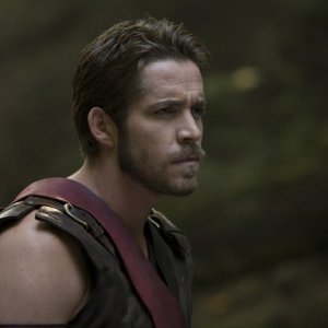 Sean Maguire in una scena della serie Kröd Mändoon and the Flaming Sword of Fire