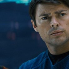 Karl Urban E Il Dr Leonard Bones Mccoy Nel Film Star Trek 115520