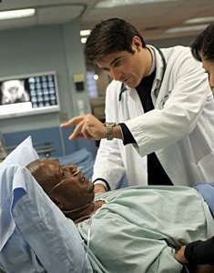 Goran Visnjic con Forest Whitaker nell'episodio 'Ames v. Kovac' della serie tv ER - Medici in prima linea