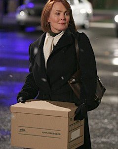 Laura Innes dice addio al pronto soccorso del County Hospital nell'episodio ' A House Divided '  della serie tv ER - Medici in prima linea
