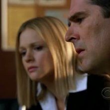 A.J. Cook con Thomas Gibson nell'episodio 'Zoe's Reprise' della serie televisiva Criminal Minds
