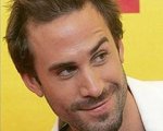 Flash Forward per Joseph Fiennes