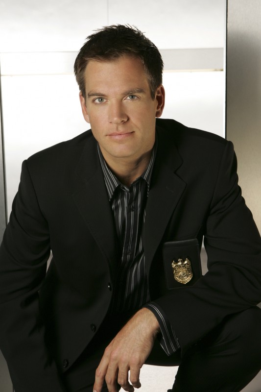 Michael Weatherly E Tony Dinozzo In Navy N C I S 116345