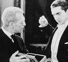 Bela Lugosi e Edward Van Sloan in una scena di Dracula