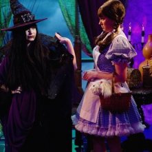 Demi Lovato e Tiffany Thornton nell'episodio Poll'd Apart di Sonny tra le stelle