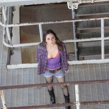 Eliza Dushku nell'episodio Omega di Dollhouse