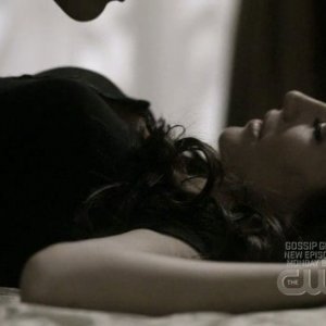 Genevieve Cortese in una scena dell'episodio When the Levee Breaks di Supernatural