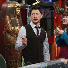 Rich Ceraulo e Demi Lovato in una scena dell'episodio Fast Friends di Sonny tra le stelle