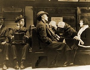 Il cameo di Hitchcock in Blackmail (1929)