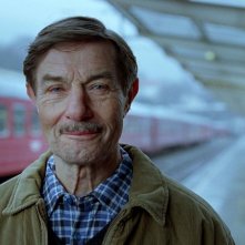 Baard Owe è è il protagonista del film Il treno del signor Horten