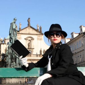 Rinko Kikuchi è Bang Bang nel film The Brothers Bloom