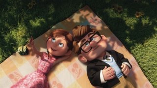 Una immagine di Up (2009) con Carl Fredricksen da giovane, e la sua amata Ellie.