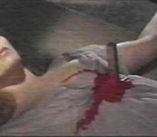 Barbara Shelley morta in una scena di Dracula principe delle tenebre