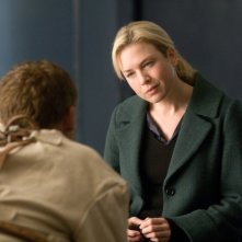 Renée Zellweger in una scena di Case 39