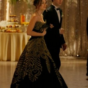 Leighton Meester e Chace Crawford in una scena dell'episodio Valley Girls di Gossip Girl