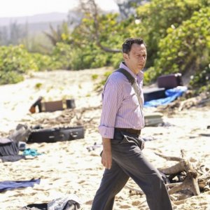 Michael Emerson in una scena dell'episodio The Incident, finale della stagione 5 di Lost